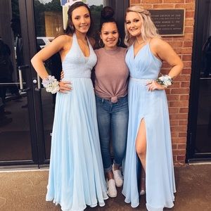 Selling my prom dress from 2019! Size 4 but adjustments were made.